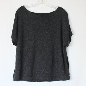 FOREVER 21 WOMENS GRAY BLACK SHORT SLEEVE SHORT WAISTED TOP SZ M LACE BACK